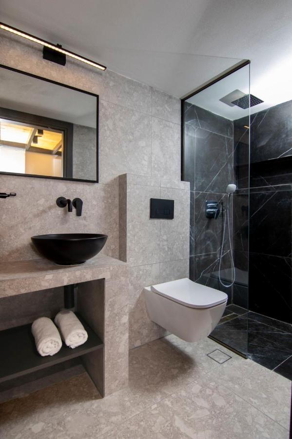 Apartamento Luxury Loft In The Center Rhodes City Exterior foto